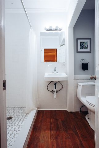 603 Thames Street 1, Newport, RI 02840