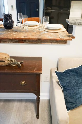 603 Thames Street 1, Newport, RI 02840