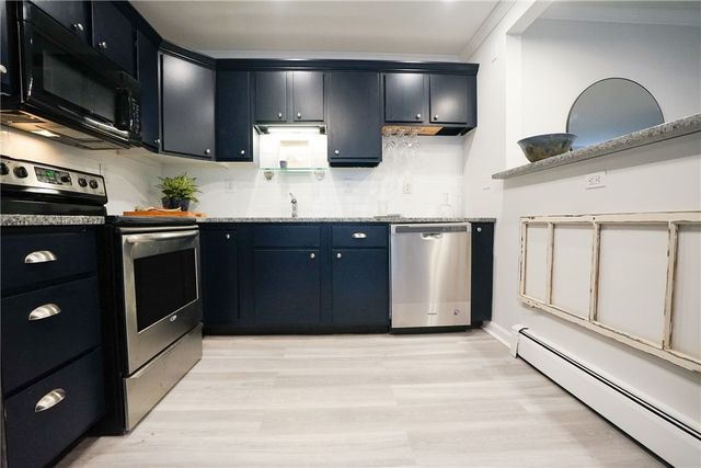 603 Thames Street 1, Newport, RI 02840