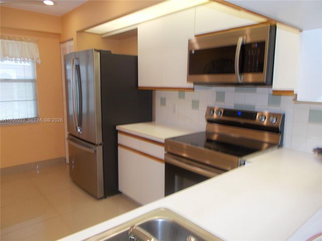 13001 SW 15th Ct 408T, Pembroke Pines, FL 33027