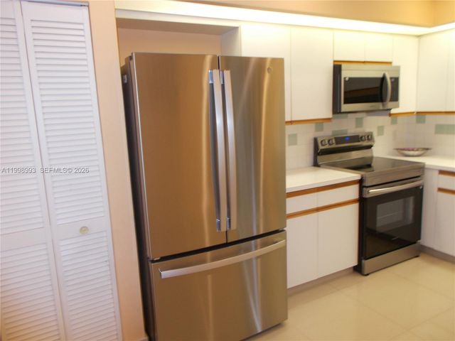 13001 SW 15th Ct 408T, Pembroke Pines, FL 33027