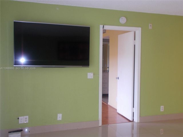 13001 SW 15th Ct 408T, Pembroke Pines, FL 33027