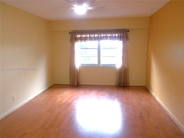 13001 SW 15th Ct 408T, Pembroke Pines, FL 33027