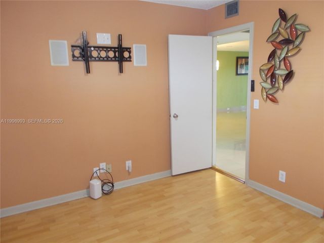 13001 SW 15th Ct 408T, Pembroke Pines, FL 33027