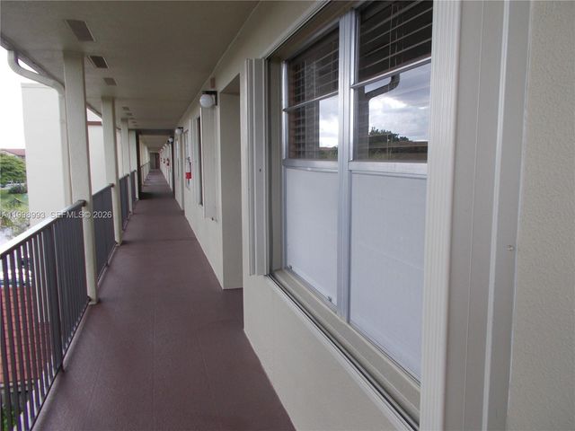 13001 SW 15th Ct 408T, Pembroke Pines, FL 33027