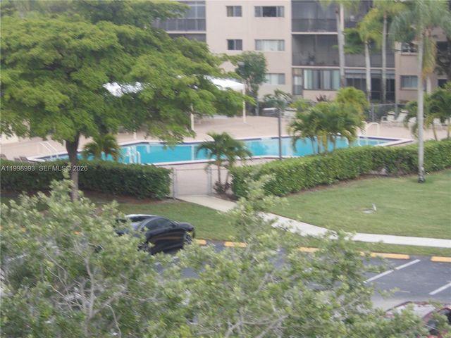 13001 SW 15th Ct 408T, Pembroke Pines, FL 33027