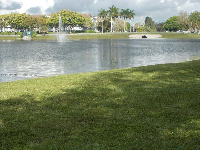 13001 SW 15th Ct 408T, Pembroke Pines, FL 33027