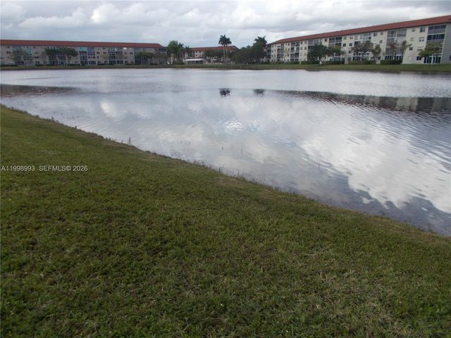 13001 SW 15th Ct 408T, Pembroke Pines, FL 33027