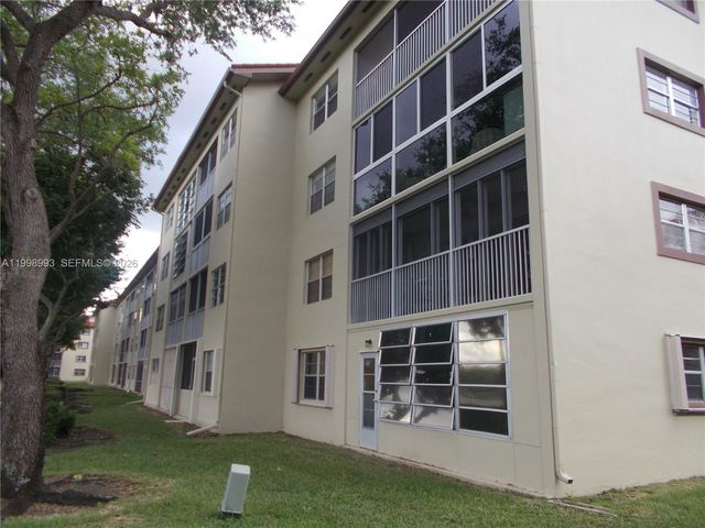 13001 SW 15th Ct 408T, Pembroke Pines, FL 33027