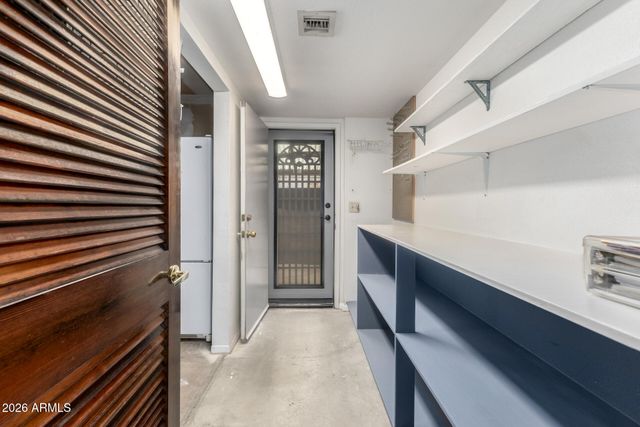 1056 W Farmdale Avenue, Mesa, AZ 85210