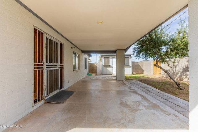 1056 W Farmdale Avenue, Mesa, AZ 85210