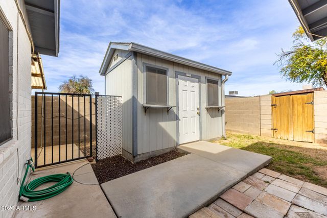 1056 W Farmdale Avenue, Mesa, AZ 85210