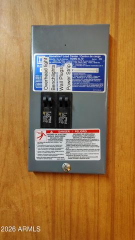 1056 W Farmdale Avenue, Mesa, AZ 85210