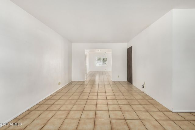 1056 W Farmdale Avenue, Mesa, AZ 85210