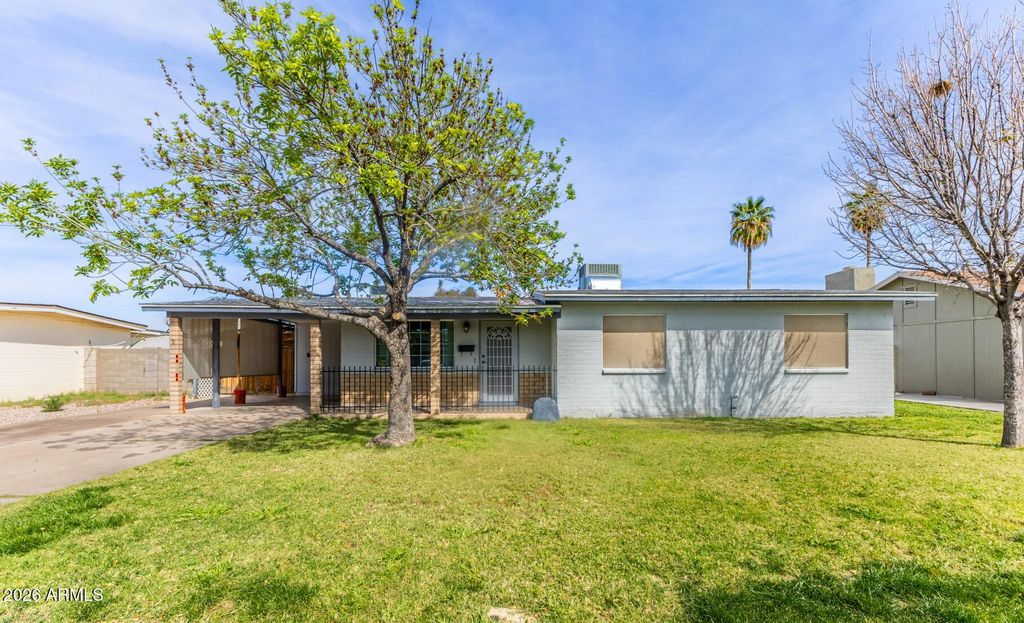 1056 W Farmdale Avenue, Mesa, AZ 85210