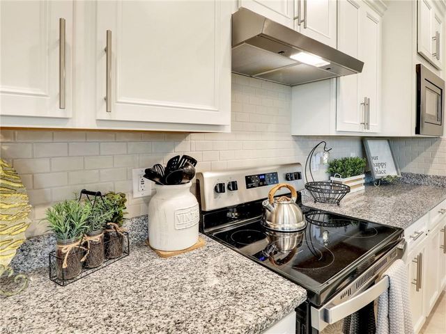 11897 Clifton TER, Fort Myers, FL 33913