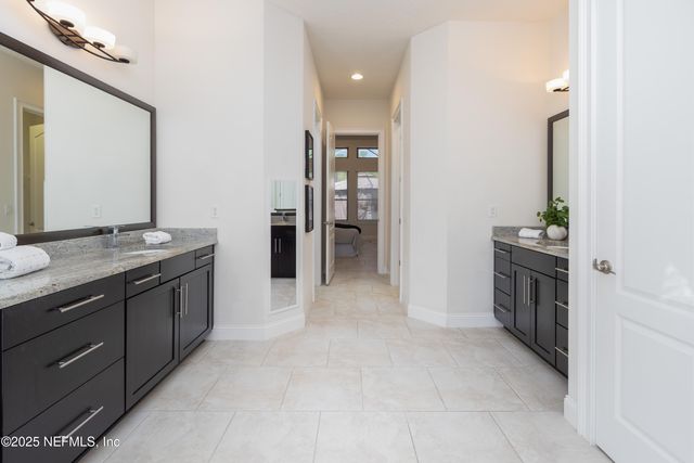 368 ST JOHNS FOREST Boulevard, St. Johns, FL 32259