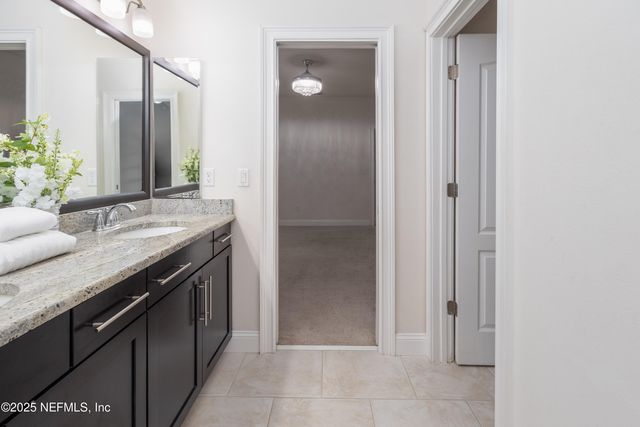 368 ST JOHNS FOREST Boulevard, St. Johns, FL 32259