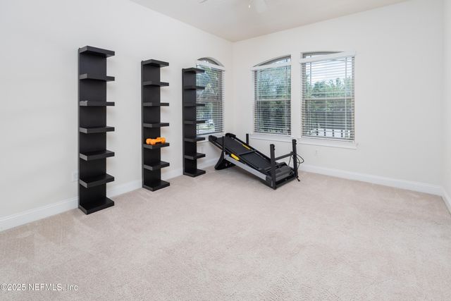 368 ST JOHNS FOREST Boulevard, St. Johns, FL 32259