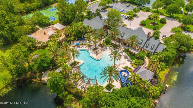 368 ST JOHNS FOREST Boulevard, St. Johns, FL 32259