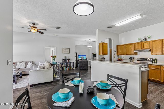 700 SCARLET VIEW Court, Orange Park, FL 32073