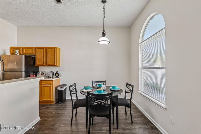 700 SCARLET VIEW Court, Orange Park, FL 32073