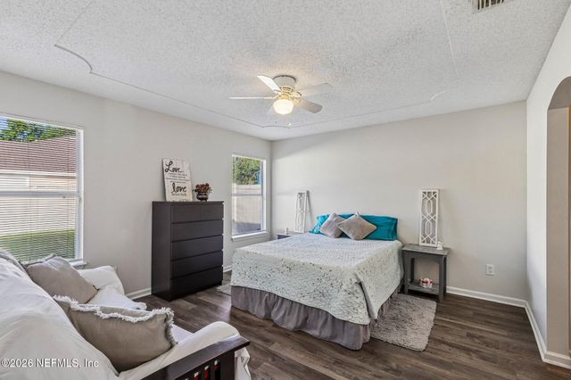 700 SCARLET VIEW Court, Orange Park, FL 32073