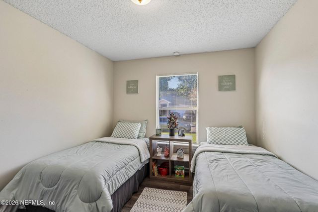 700 SCARLET VIEW Court, Orange Park, FL 32073