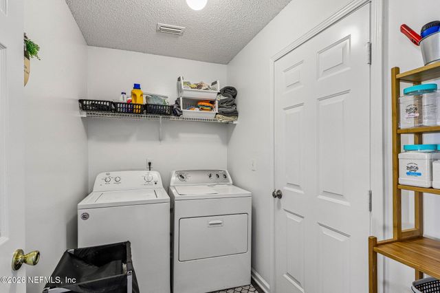 700 SCARLET VIEW Court, Orange Park, FL 32073