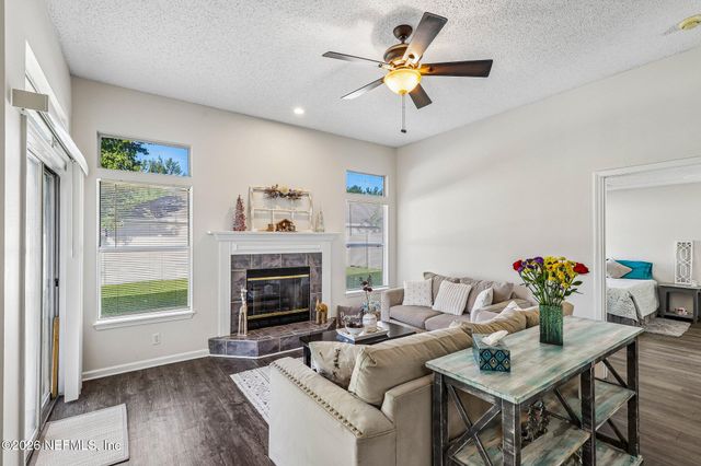 700 SCARLET VIEW Court, Orange Park, FL 32073