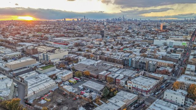 1659 Decatur Street, Ridgewood, NY 11385