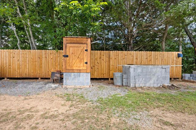 11869 E Valley Road, Dunlap, TN 37327