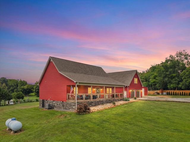 11869 E Valley Road, Dunlap, TN 37327