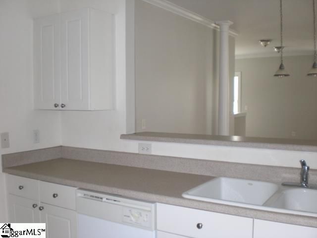 16-B Oakhurst Avenue, Greenville, SC 29609