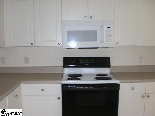 16-B Oakhurst Avenue, Greenville, SC 29609