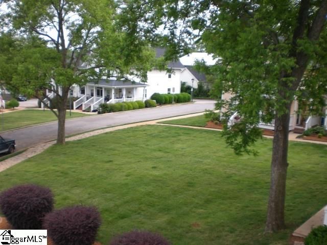 16-B Oakhurst Avenue, Greenville, SC 29609