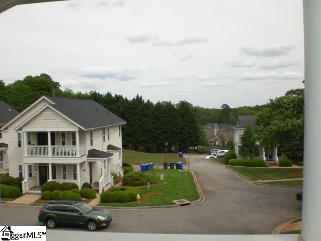 16-B Oakhurst Avenue, Greenville, SC 29609