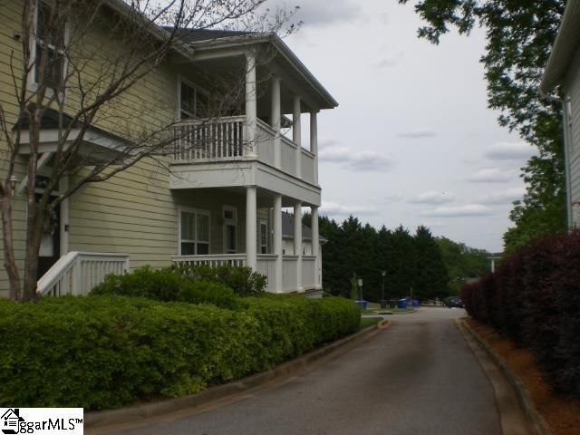 16-B Oakhurst Avenue, Greenville, SC 29609