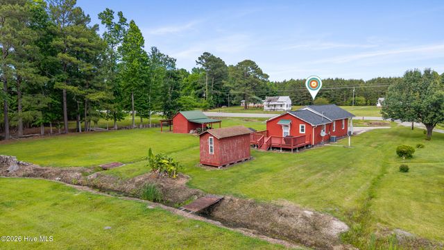 18791 Us Hwy 421, Willard, NC 28478