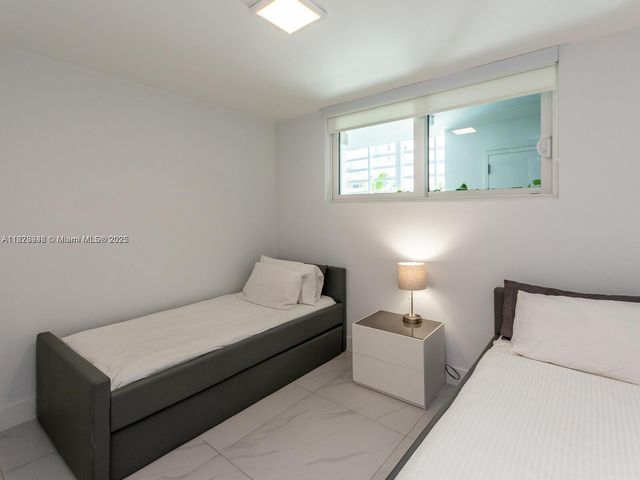 9821 E Bay Harbor Dr 502, Bay Harbor Islands, FL 33154