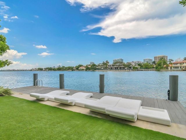 9821 E Bay Harbor Dr 502, Bay Harbor Islands, FL 33154