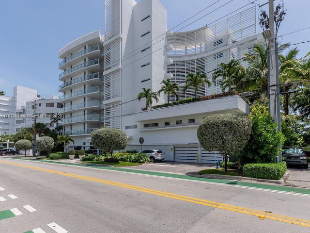 9821 E Bay Harbor Dr 502, Bay Harbor Islands, FL 33154