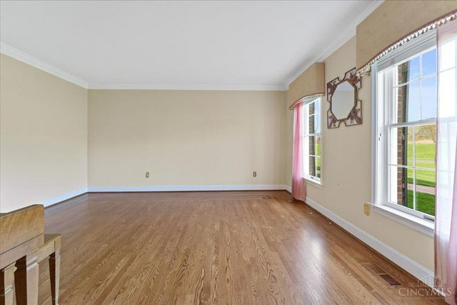 5182 Michael Anthony Lane, Cincinnati, OH 45247