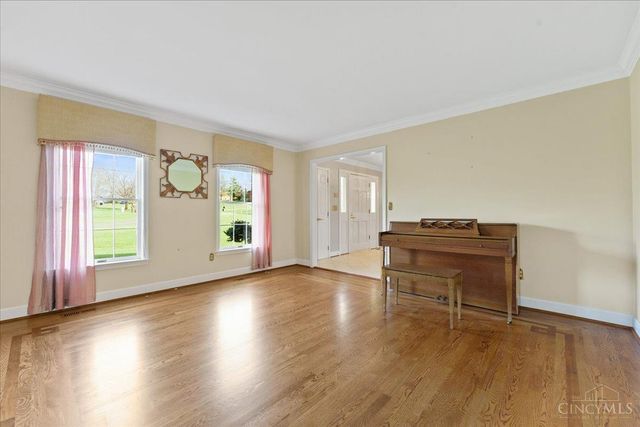 5182 Michael Anthony Lane, Cincinnati, OH 45247