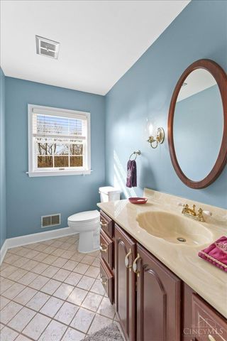 5182 Michael Anthony Lane, Cincinnati, OH 45247