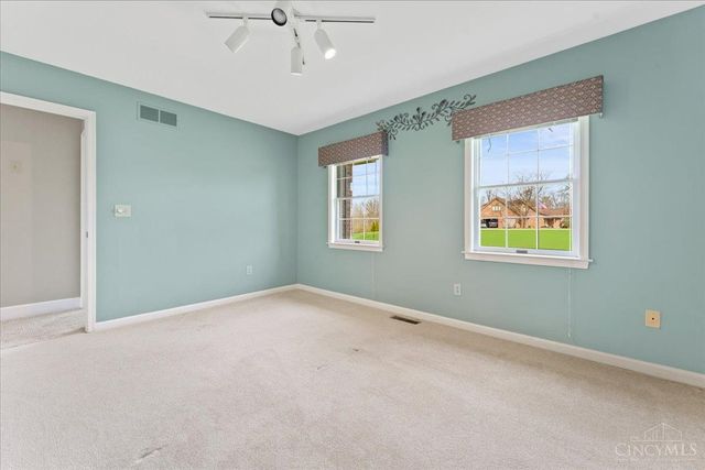 5182 Michael Anthony Lane, Cincinnati, OH 45247