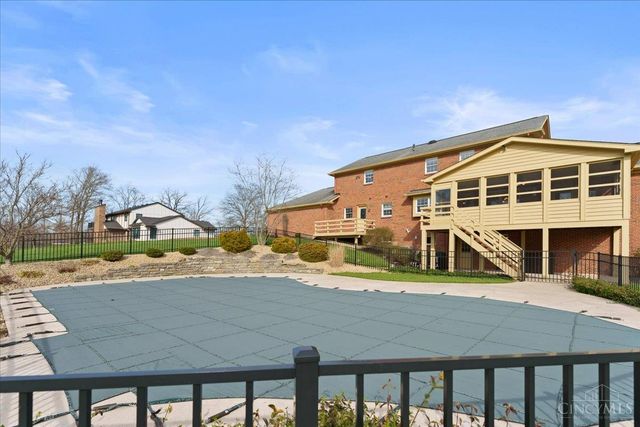 5182 Michael Anthony Lane, Cincinnati, OH 45247