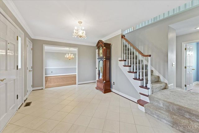 5182 Michael Anthony Lane, Cincinnati, OH 45247