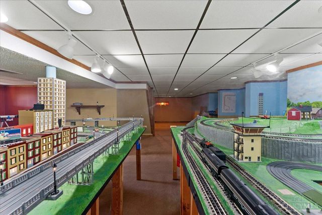 5182 Michael Anthony Lane, Cincinnati, OH 45247