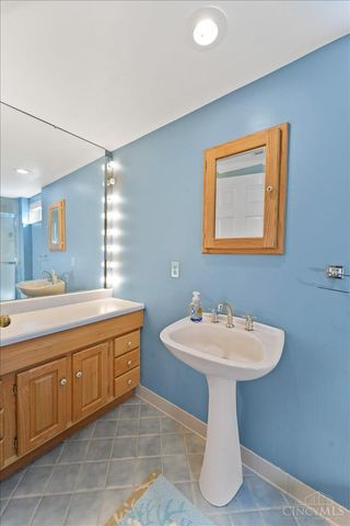 5182 Michael Anthony Lane, Cincinnati, OH 45247